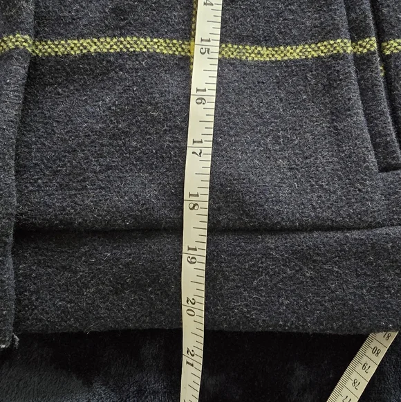 Bread n Butter Modern Cropped Check Wool Coat Size M - Picture 14 of 16